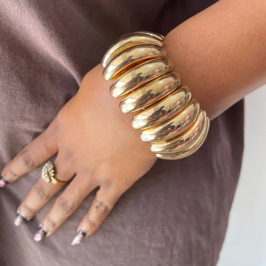 Gold Shell Style Bracelet Expandable Up To 9"
