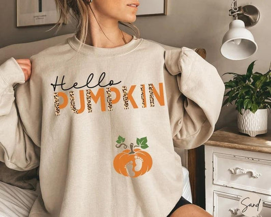Halloween Maternity Sweatshirt, Hello Pumpkin Sweater, Fall Pregnancy Announcement Shirt 2024, Cute Gift for New Mom, Pregnant Woman Costume