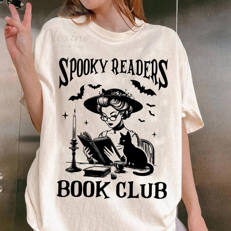 Halloween T-shirt, Retro Ghosts Reading Books, Teacher Librarian, Halloween Gift Spooky Season Trendy Shirt Gift...
