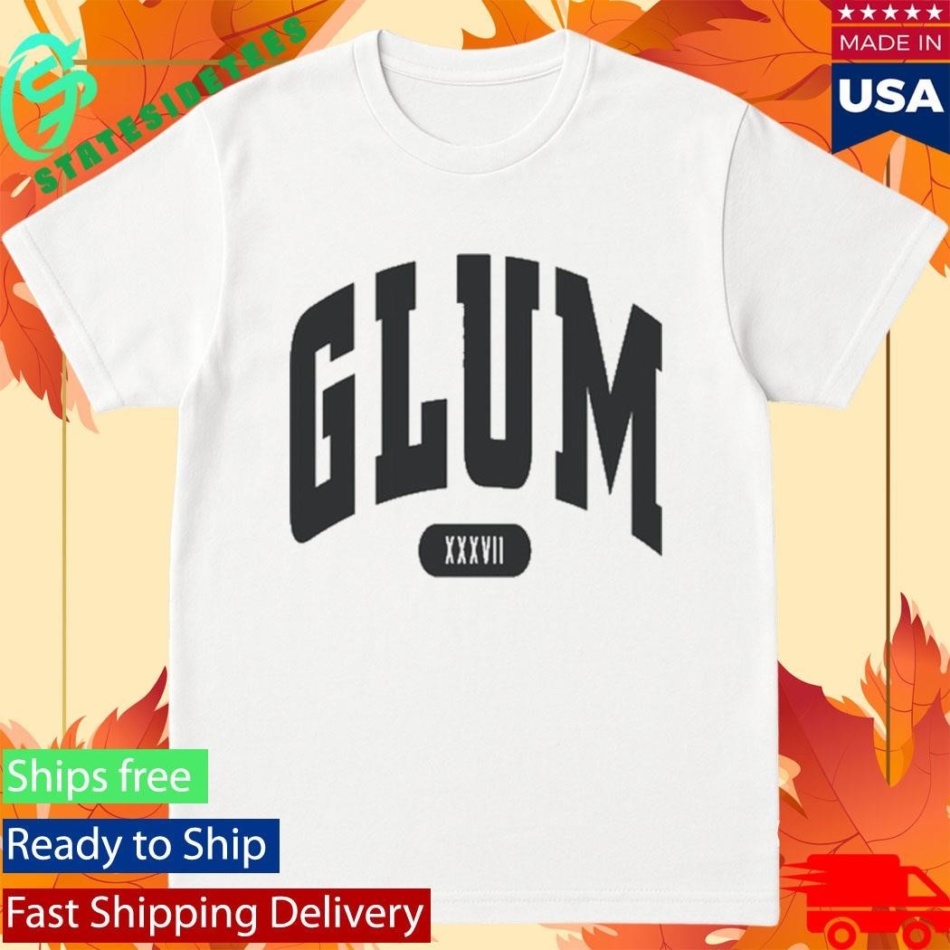 Hayley Williams Glum Gray shirt