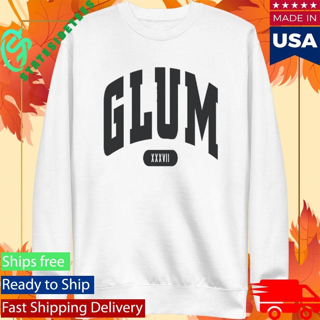 Hayley Williams Glum Gray shirt
