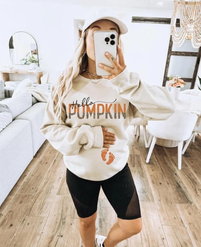 Hello pumpkin pregnancy sweater - hello pumpkin pregnancy announcement sweatshirt - fall pregnancy sweaters - fall...