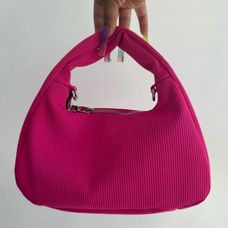 Hot Pink Ribbed Short Handle Zippered Handbag T-Shirts, Hoodie, Sweatshirt | DripVista.com