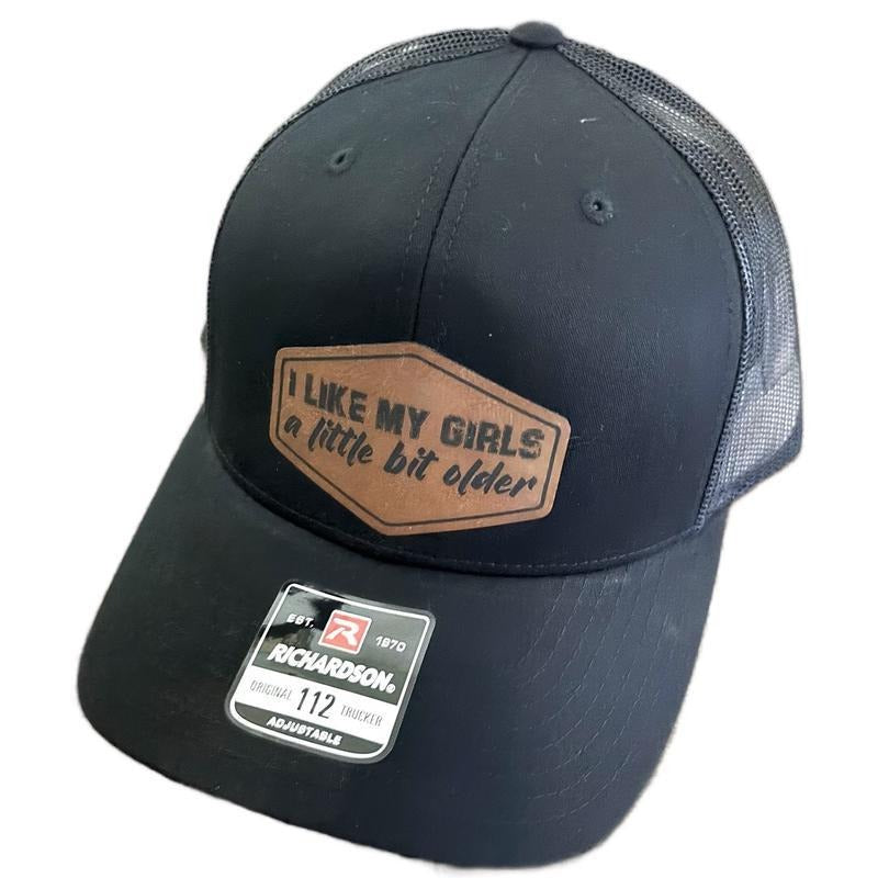 I Like My Girls A Little Bit Older Hat - Richardson 112 T-Shirts, Hoodie, Sweatshirt | DripVista.com
