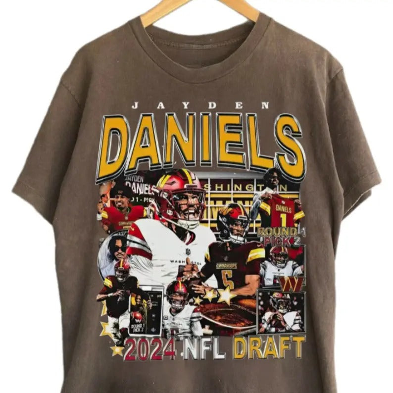 Jayden Daniels Shirt, Trendy Football T-shirt, Classic 90s Graphic Tee Unisex, Fan Gift