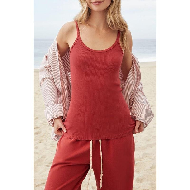 John Galt Women's Red Beyonca Tank Top T-Shirts, Hoodie, Sweatshirt | DripVista.com