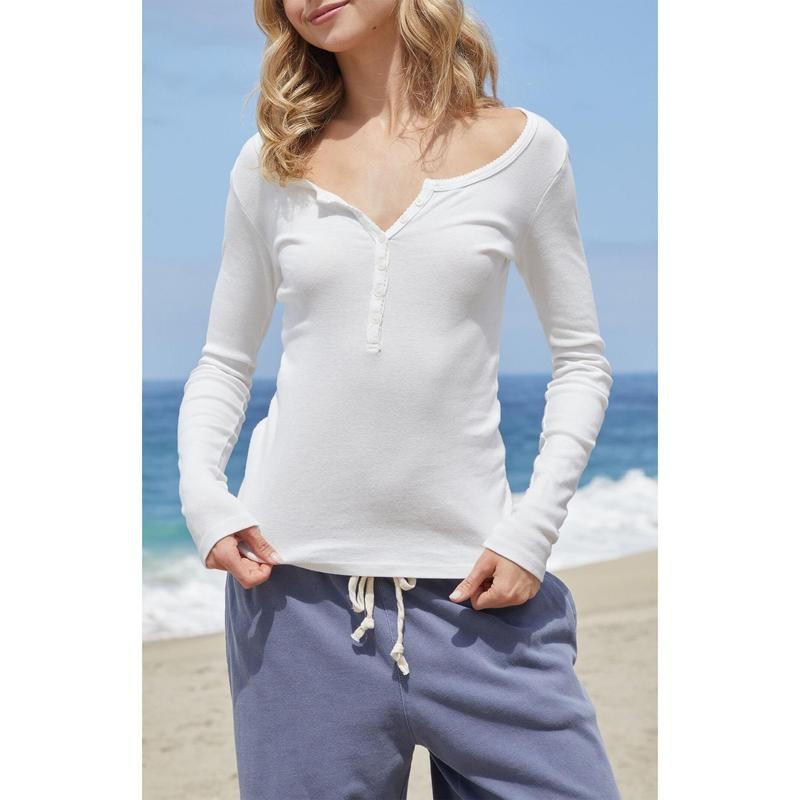 John Galt Women's White Zelly Long Sleeve Topstyle{n002}2 T-Shirts, Hoodie, Sweatshirt | DripVista.com