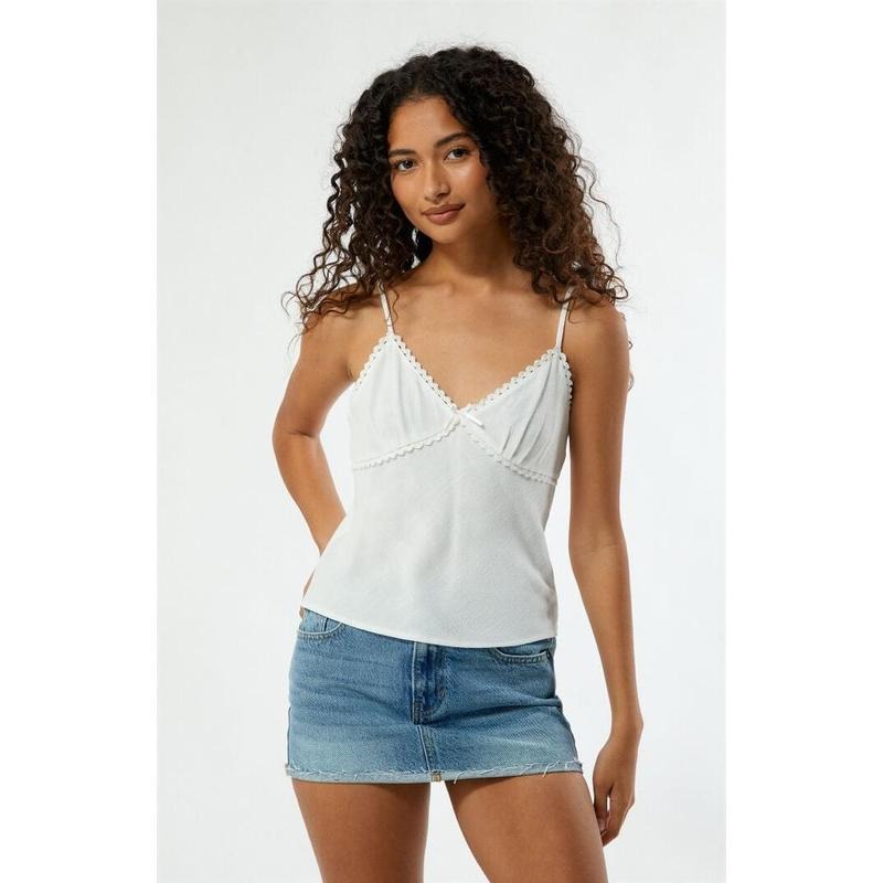 LA Hearts Women's Lace Trim V-Neck Babydoll Tank Top T-Shirts, Hoodie, Sweatshirt | DripVista.com
