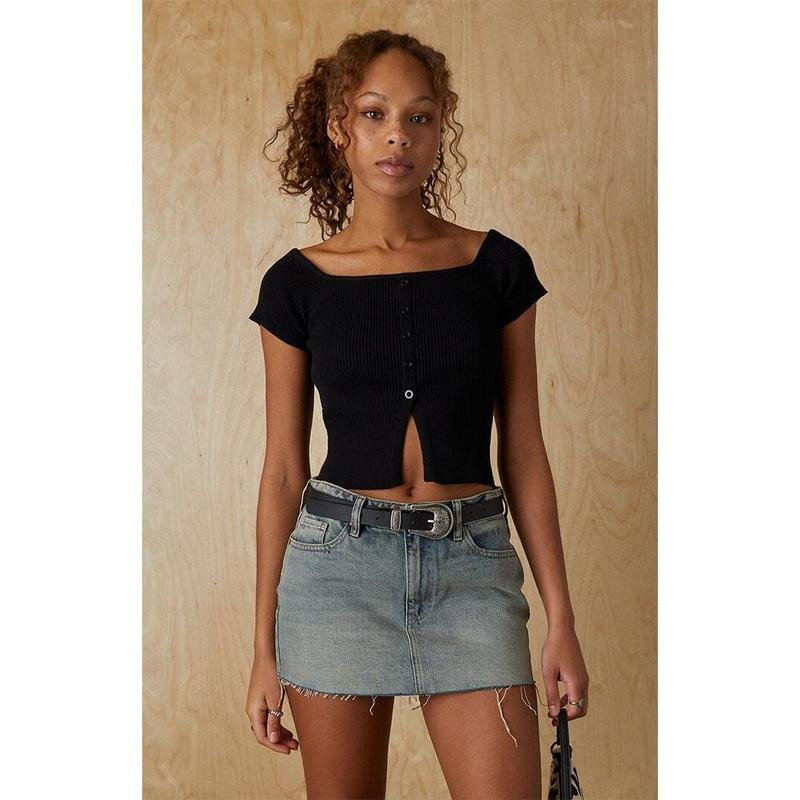 LA Hearts Women's Off-The-Shoulder Button Front Sweater T-Shirts, Hoodie, Sweatshirt | DripVista.com