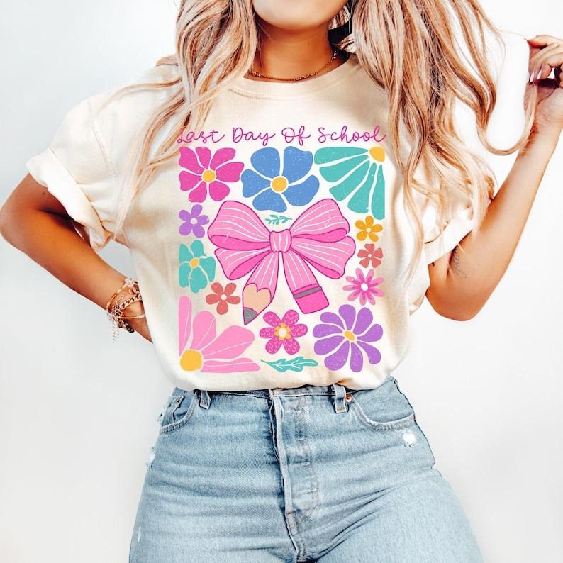 Last Day of School Pink Bow Pencil Flowers Pastel Boho Teacher Student Clipart T-Shirt Hoodie, Sweatshirt | DripVista.com