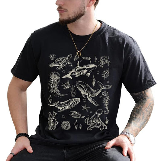 MAPTEES Sea Animals 90s Vintage Style Graphic Tee, Ocean Lovers T-shirt For Men, Retro Ocean Nature Shirt, Summer 2025 Men Tee, Summer Gift For Him