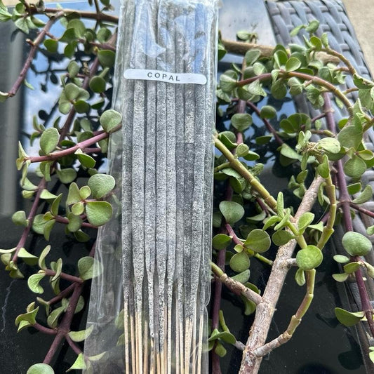 Mayan Culture Handmade Copal Incense - Long Lasting Lavender Scented Aromatic Fragrance for Home Cleansing & Peaceful Environment