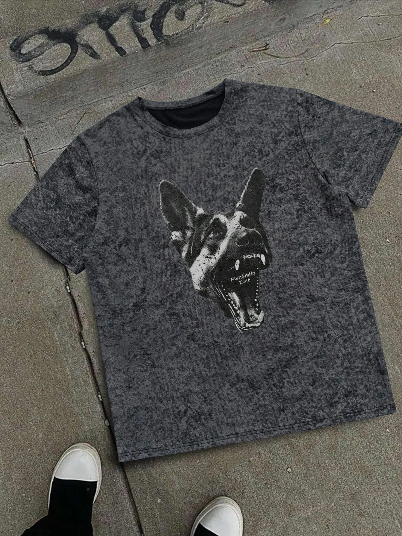 Men'WB shield Black Dog Head Print Crew Neck Tee, Regular Fit Casual Comfy Short Sleeve Round Neck T-shirt for Summer,...
