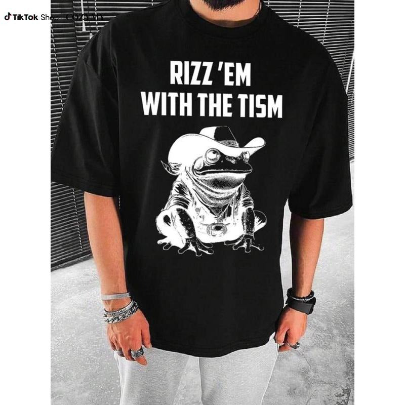 Men'WB shield Cartoon Frog & Letter Print Round Neck Tee, Regular Fit Street Casual Short Sleeve T-shirt for Summer,...