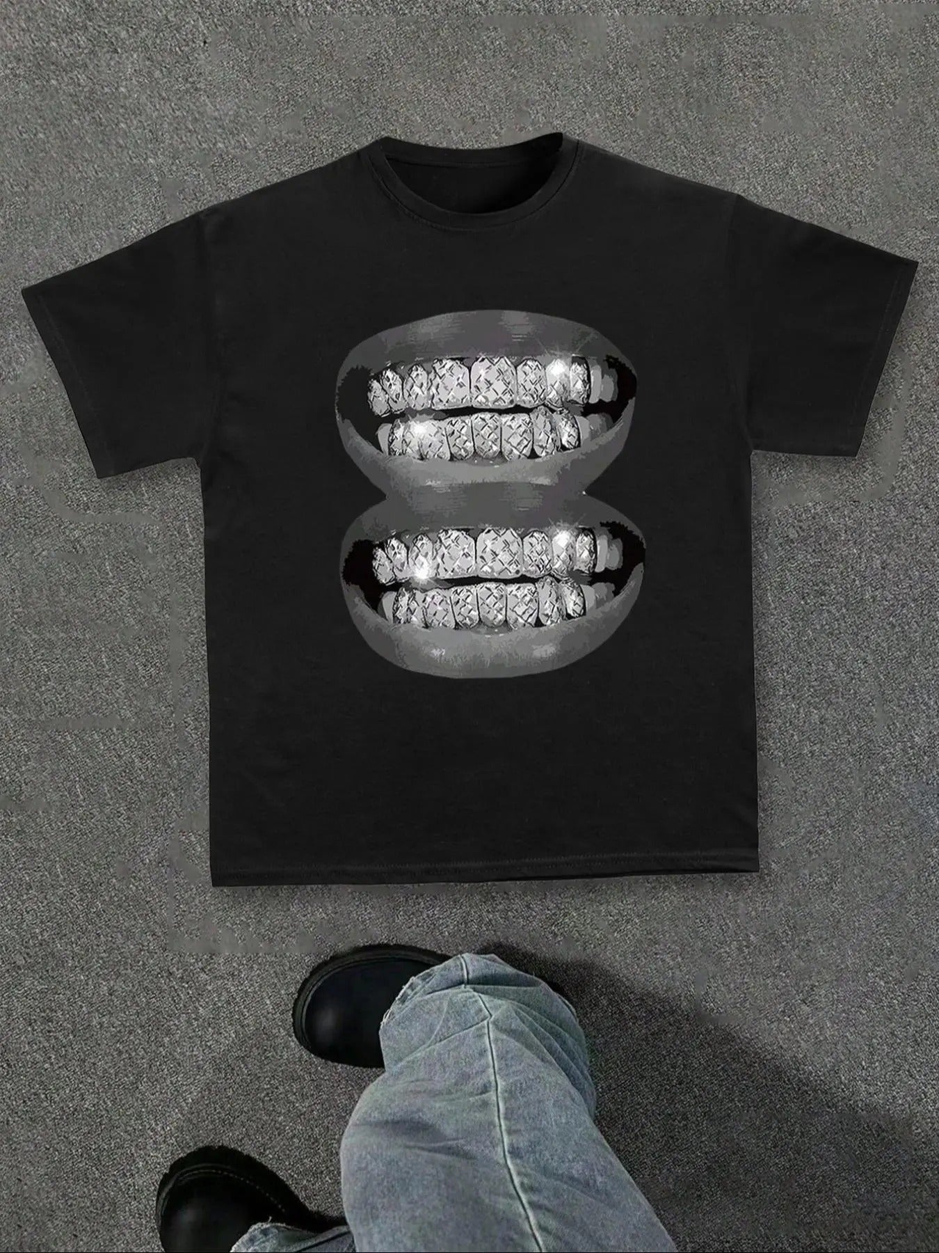 Men'WB shield Cartoon Teeth Print Round Neck Tee, Regular Fit Casual Street Short Sleeve T-Shirt for Summer, Men'WB...