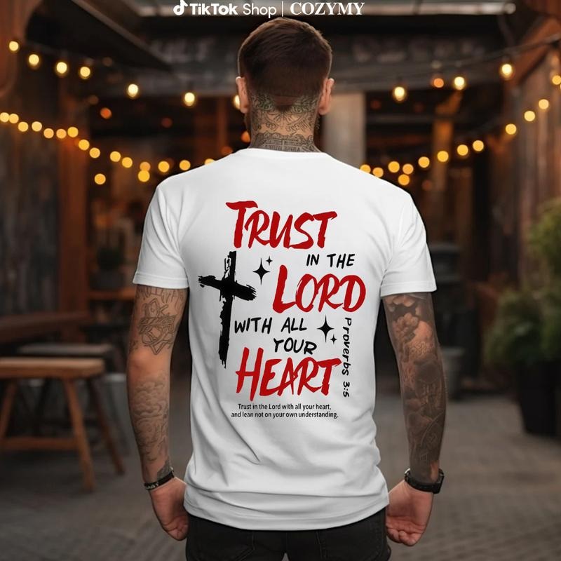 Men'WB shield Cross & Letter Print Round Neck Graphic Tee, Casual Short Sleeve T-shirt for Daily Wear, Men'WB shield Top...