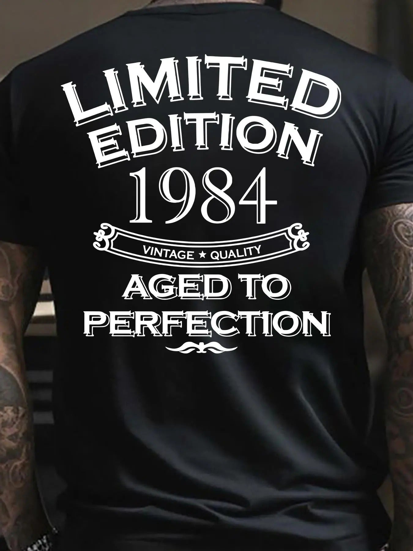Men'WB shield Figure & Letter Print Round Neck Tee, Casual Street Regular Fit Short Sleeve T-shirt for Summer, Menswear...