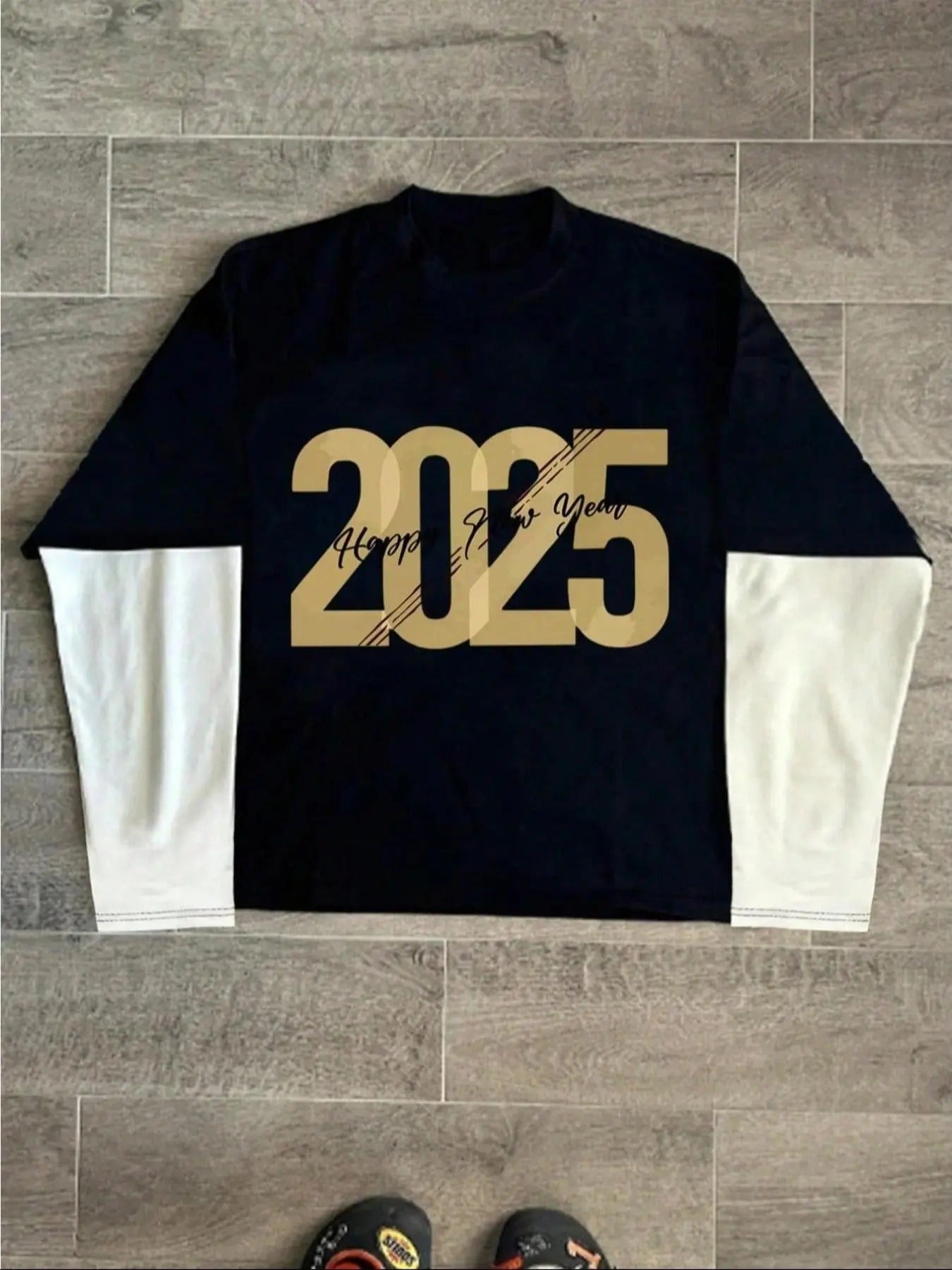 Men'WB shield Letter & Number Print Long Sleeve Lounge Tee, Regular Fit Casual Comfy Round Neck Pullover for Fall &...