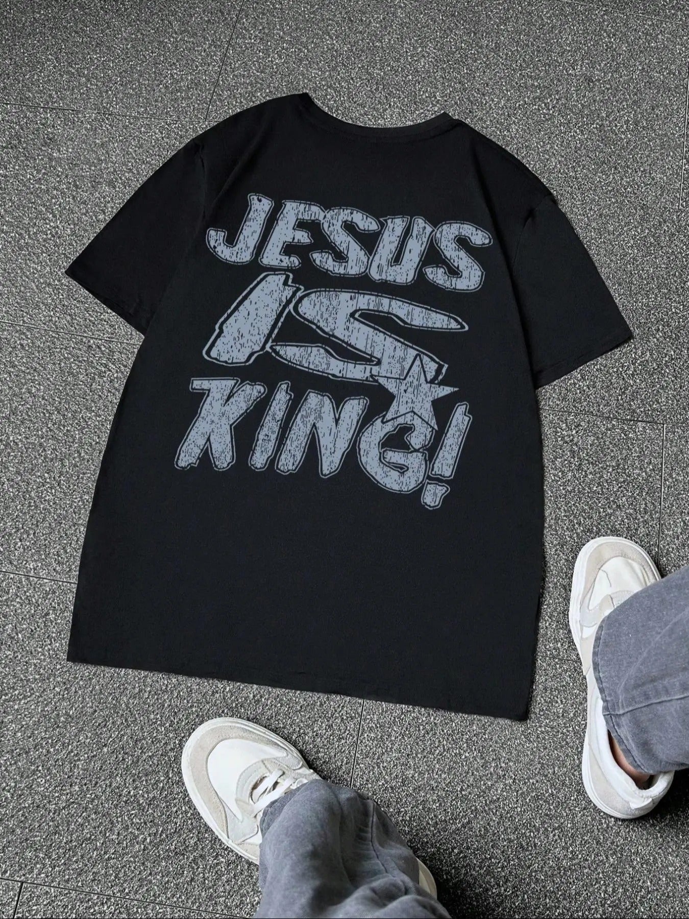 Men'WB shield Letter Print Round Neck Tee, Regular Fit Casual Short Sleeve Crew Neck T-Shirt for Summer, Fashion Men'WB...