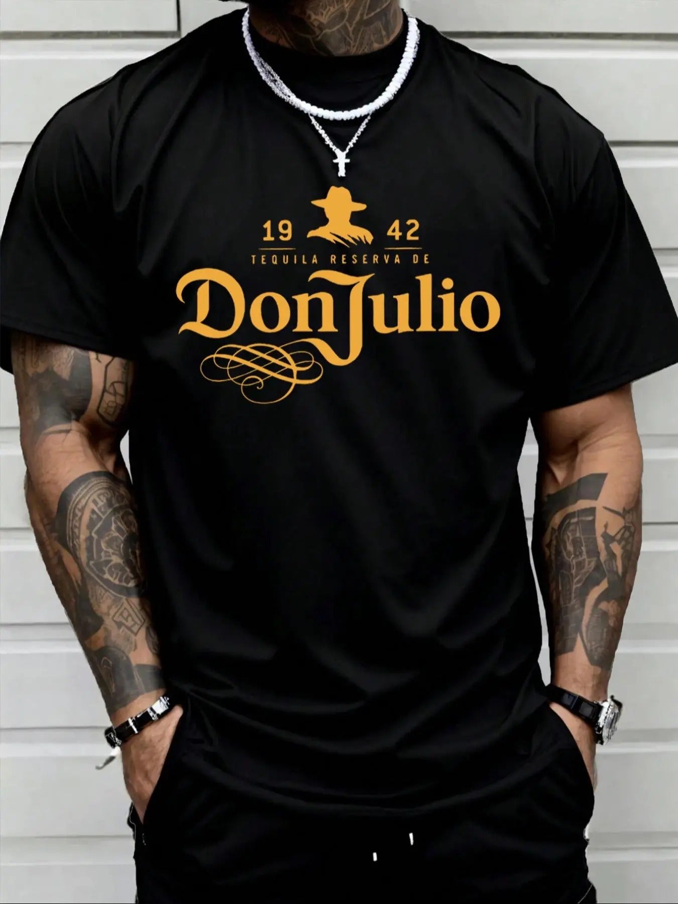 Men'WB shield Letter Print Round Neck Tee, Regular Fit Casual Short Sleeve Crew Neck T-Shirt for Summer, Fashion Men'WB...