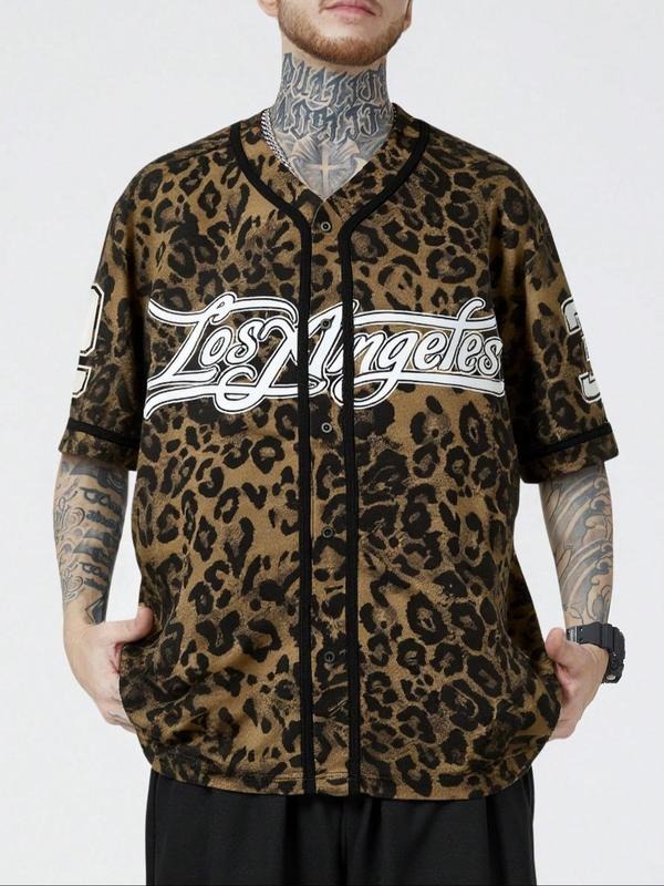 Men'WB shield Regular Fit Leopard Print Curved Hem Sleep Tee, Casual Comfy Round Neck Short Sleeve Lounge Top for Daily...