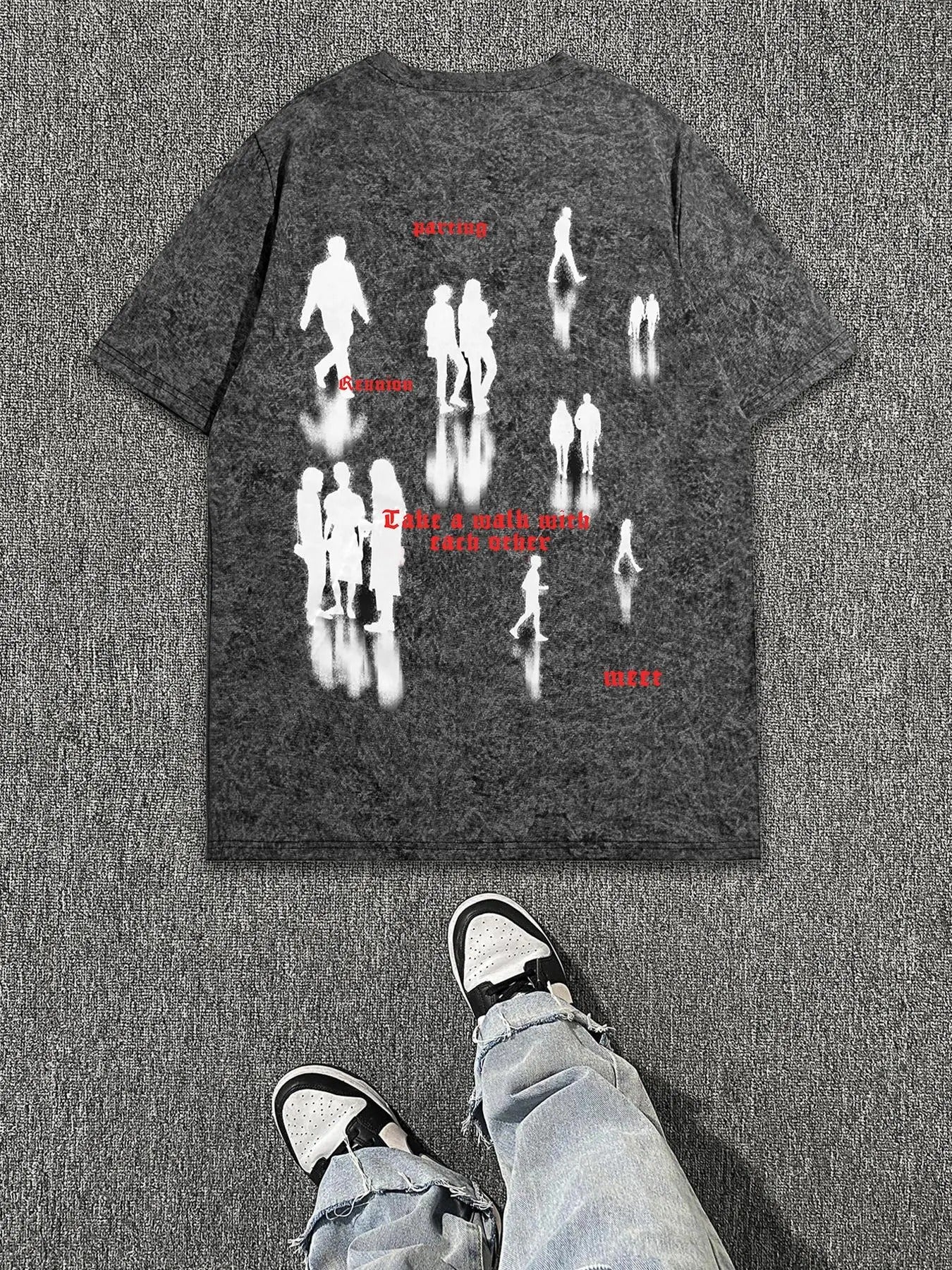 Men'WB shield Regular Fit Shadow & Letter Print Round Neck Tee, Casual Short Sleeve Crew Neck T-shirt for Summer, Fashion...