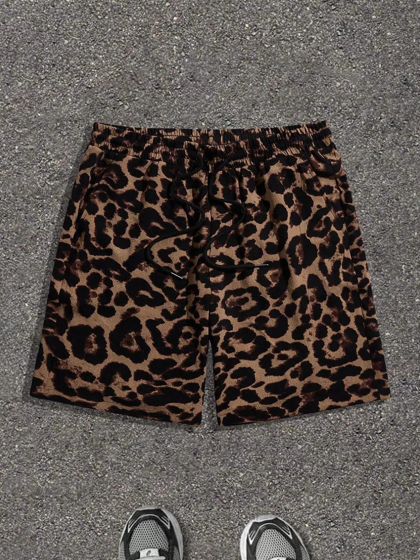 Men'WB shield Regular Fit Solid Drawstring Waist Shorts, Casual Leopard Print Shorts for Summer, Men'WB shield Bottoms...