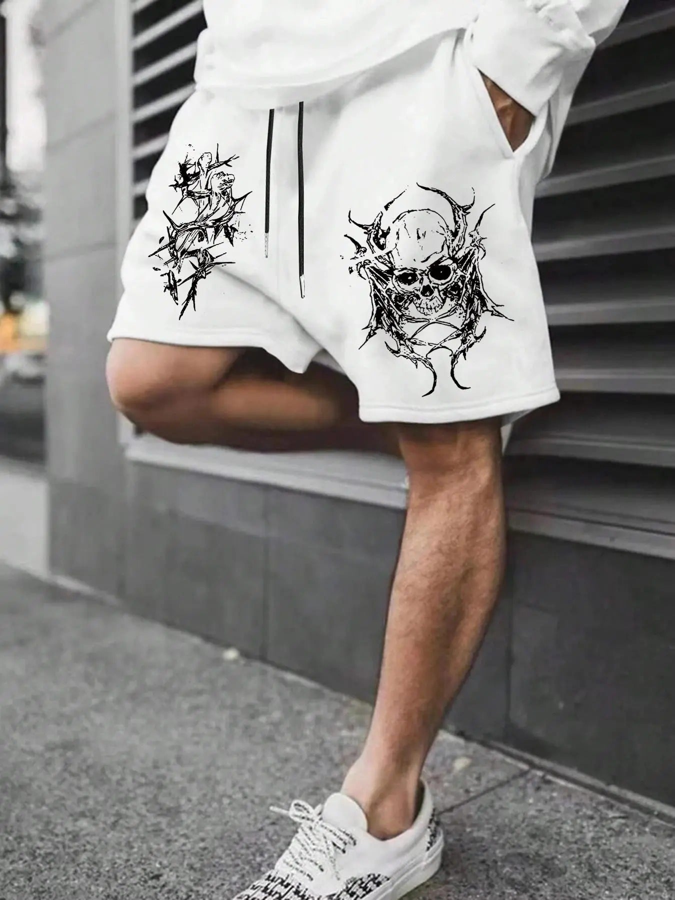 Men'WB shield Skull Graphic Print Drawstring Waist Pocket Shorts, Loose Casual Shorts for Summer, Bottoms for Men...