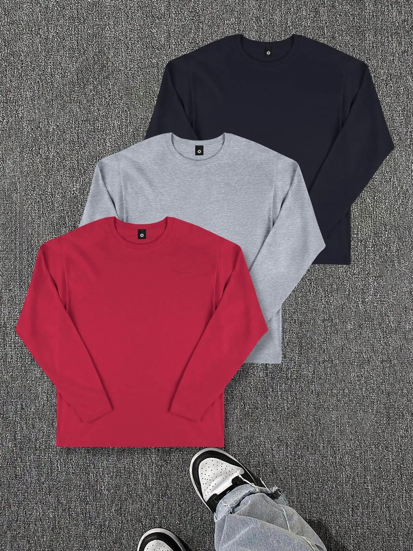 Men'WB shield Solid Long Sleeve Tee, Casual Basic Round Neck T-shirt for Spring & Fall, Men'WB shield Top for Daily Wear...