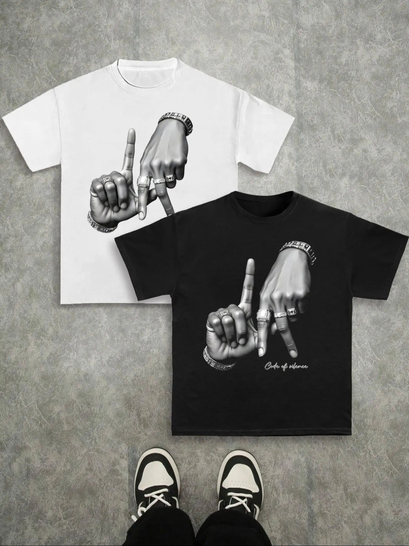 Men'WB shield Street Style Hand Gesture Print Crew Neck Tee, Regular Fit Casual Comfy Street Fashion Short Sleeve Round...