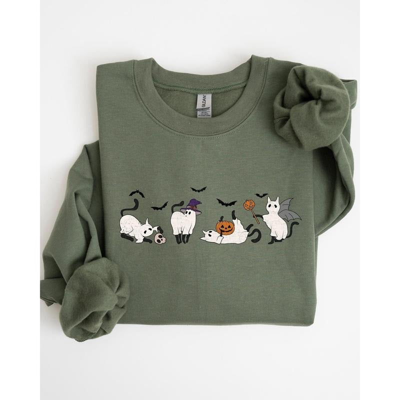 Mini Ghost Cats, Farm, Witch, Skull, Funny, Spooky, Aesthetic, Meme, Halloween, Costume Sweatshirt