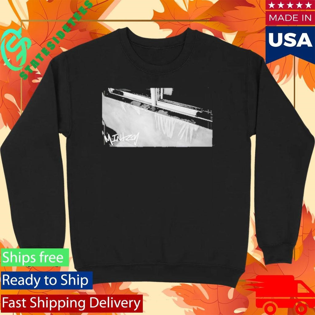 Mintzy Window T-Shirt