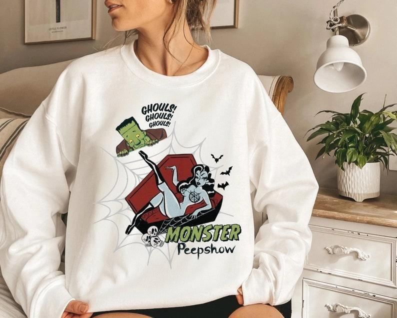 Monster Peepshow Trendy Top, sweatshirt best selling 2024, Vintage Halloween sweatshirt, Halloween Monsters sweatshirt, Halloween sweatshirt, Retro Halloween tshirt, Spooky Season sweatshirt, Trendy Top,tshirt best selling 2024
