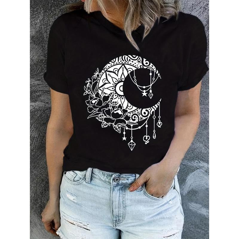 Moon & Straw hat pirates Necklace Graphic Tee for Women