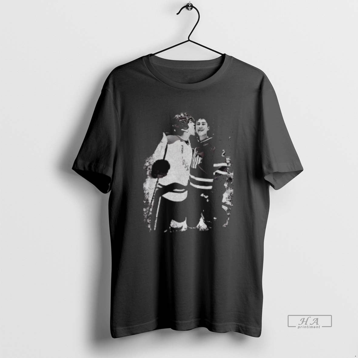 Official Ilya Rozanov Licking Face Shane Hollander Hockey Vintage Lgbt T-Shirts, Hoodie, Sweatshirt | DripVista.com