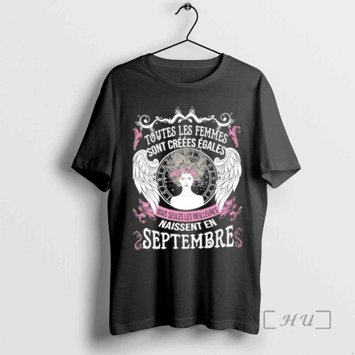 Officials Toutes Les Femmes Sont Creees Egales Naissent En Septembre T-Shirts, Hoodie, Sweatshirt | DripVista.com