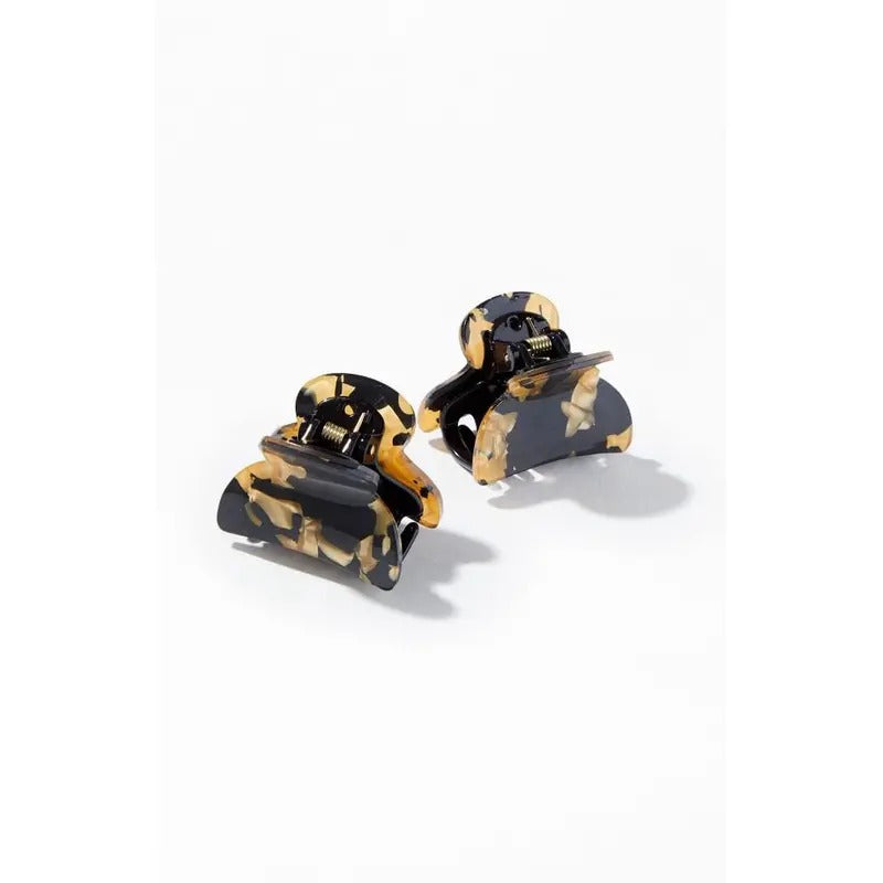 PacSun Women's 2 Pack Mini Tortoiseshell Hair Claw Clips T-Shirts, Hoodie, Sweatshirt | DripVista.com
