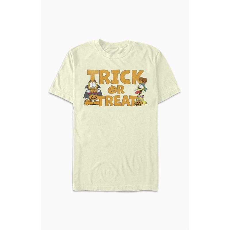 PacSun Women's Garfield Trick Or Treat Halloween T-Shirt Hoodie, Sweatshirt | DripVista.com