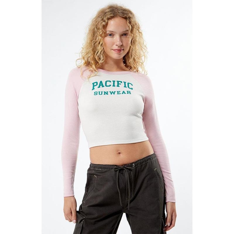 PacSun Women's Pacific Sunwear Arch Long Sleeve T-Shirt Hoodie, Sweatshirt | DripVista.com