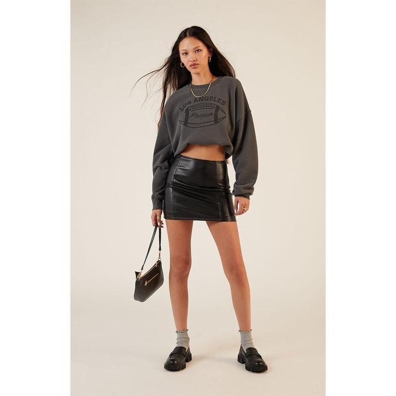 Pacsun Women's LA Football Crew Neck Sweatshirt T-Shirts, Hoodie | DripVista.com