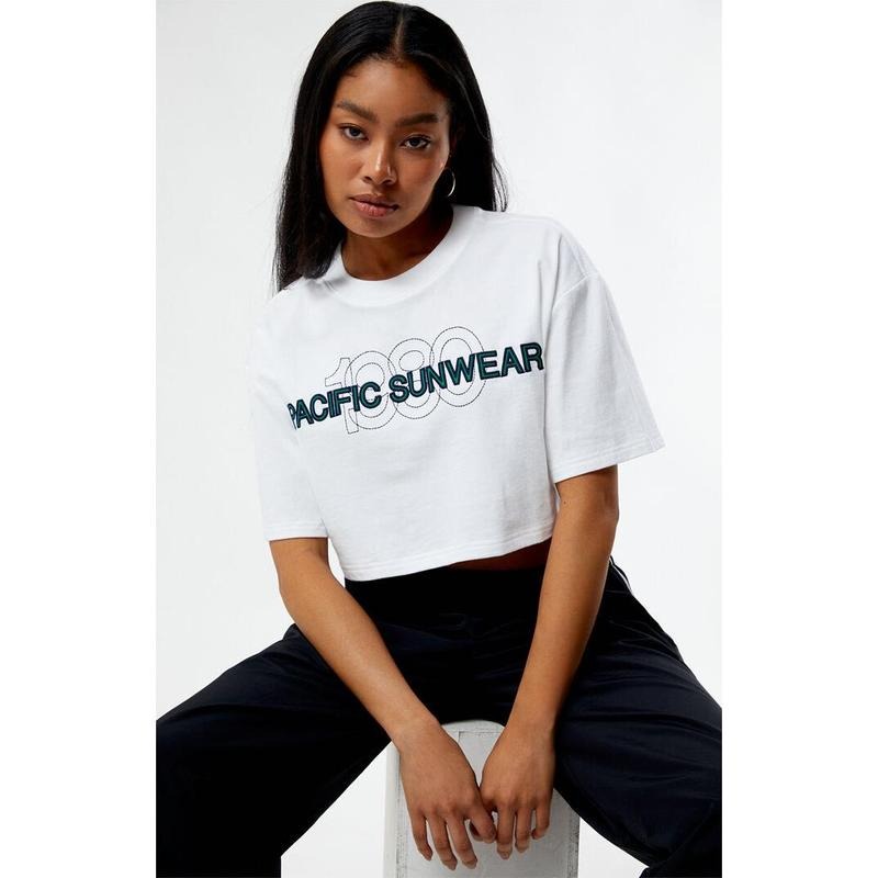 Pacsun Women's Pacific Sunwear 1980 Cropped T-Shirt Hoodie, Sweatshirt | DripVista.com