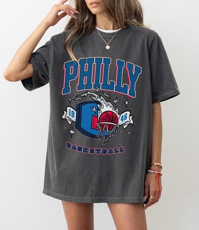 Philadelphia Basketball T-Shirt, Vintage Philadelphia Basketball Shirt, Unisex Philadelphia Shirt, Retro Philadelphia...
