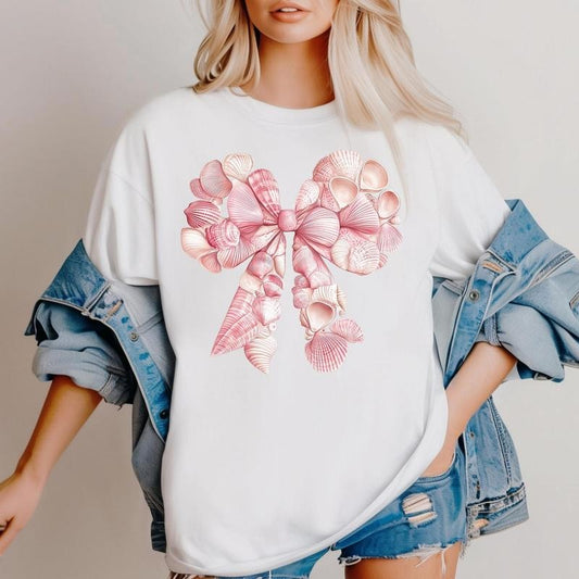 Pink Seashell Coquette Bow Tee, Trendy Beach Summer Bow Shirt, Coastal Girly Ocean Casual Wear Top, Gift for Her