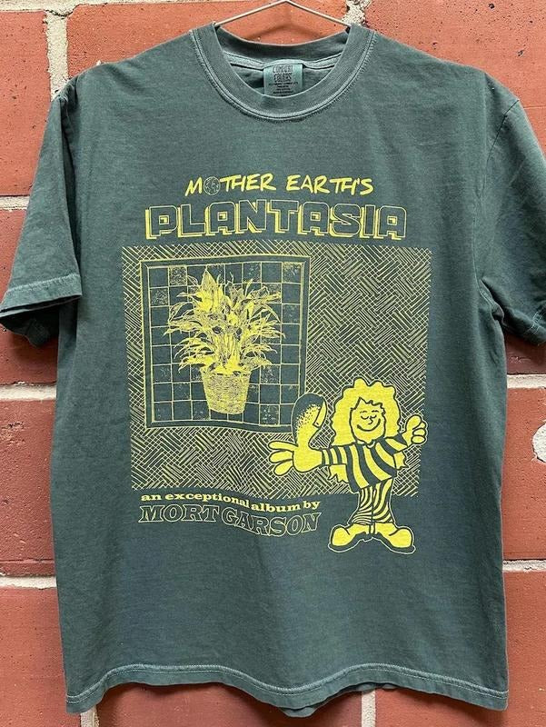 Plantasia fan art T-shirt Hoodie, Sweatshirt | DripVista.com