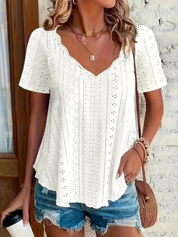Plus Size Eyelet Embroidery Contrast Lace Tee, Casual Short Sleeve Superhero team Neck T-shirt, Women'WB shield Plus Size...
