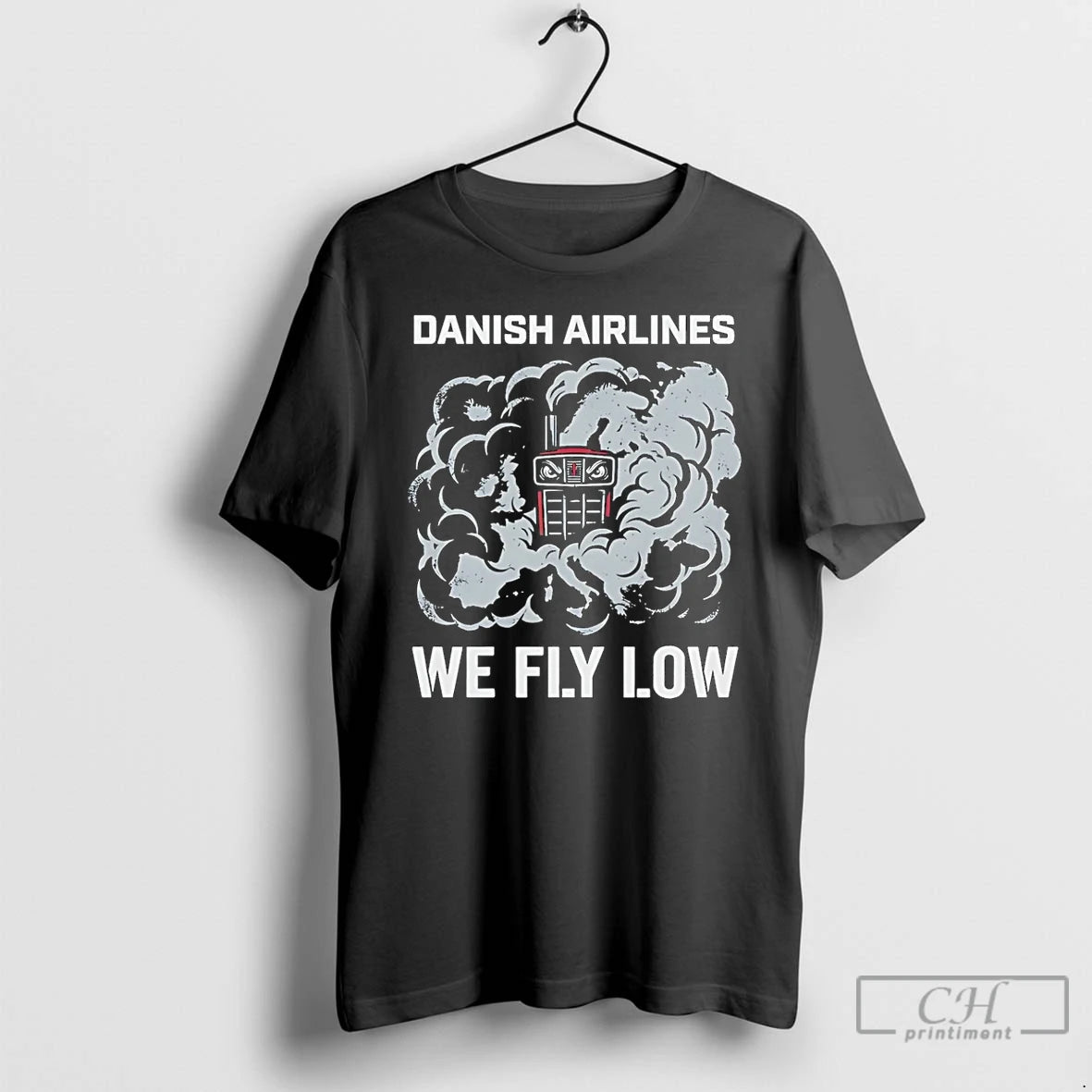 Premium Traktortraek Danish Airlines We Fly Low T-Shirts, Hoodie, Sweatshirt | DripVista.com