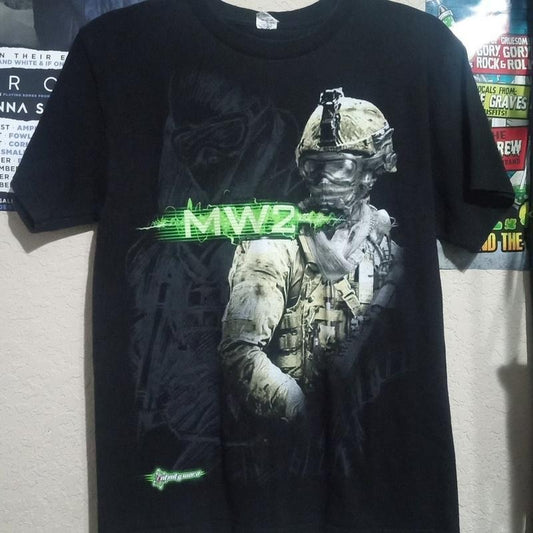 Rare Vintage 2011 Call Of Duty Modern Warfare 2 T-Shirt Medium Cotton Menswear