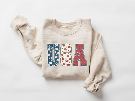 Retro Flower USA Graphic Tee, 4th of July Graphic Tee, Floral American Graphic Tee, Retro USA Shirt, Independence Day Tee, Big USA Tshirt