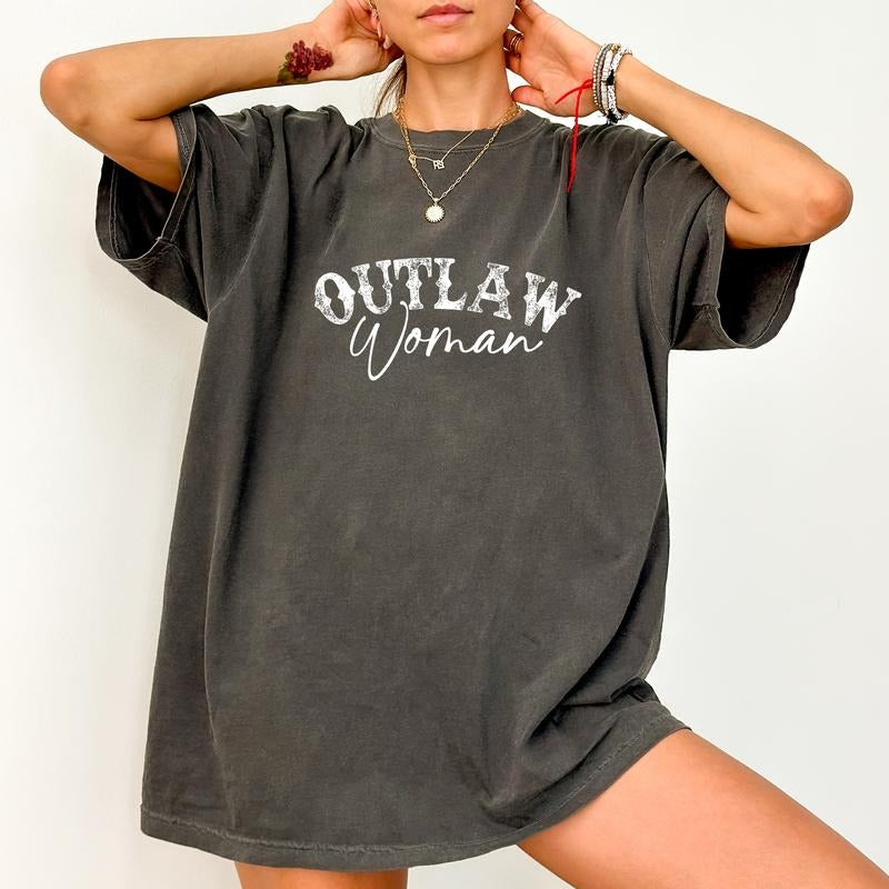 Retro Outlaw Women Tee, Outlaw Woman Western Vintage Graphic T-shirt, Country Music Unhinged Shirt, Shirt For Women, Country Concert 90s Shirt, Comfy Fabric Graphic Tee, Women's Tops, Womenswear, Cotton Fabric Relaxed Fit Chic Style
