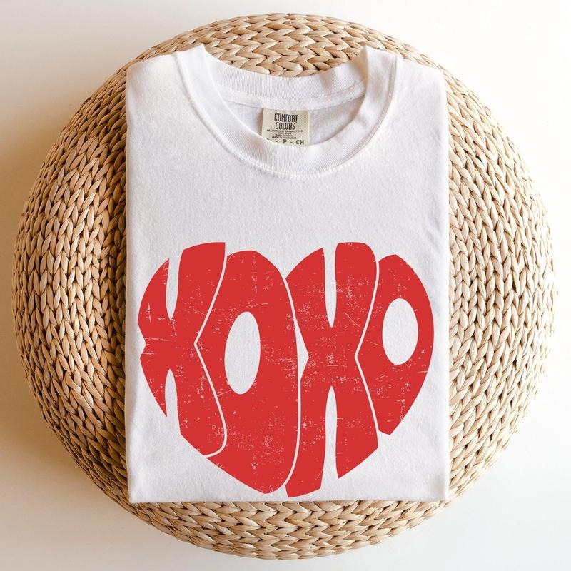 Retro XOXO Heart, Vintage, Comfort Colors Tshirt, Valentine's Day, Valentine's Day Comfort Colors Tshirt, Women's Graphic...